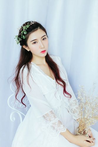 三级少妇老少妇黄,WWW.17C久久久嫩草,人人妻人人澡人人视频